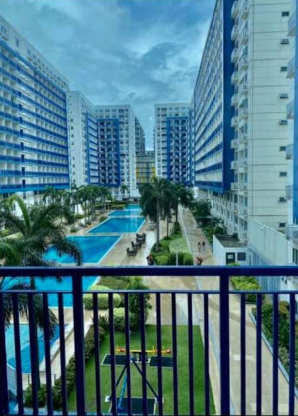 Yhanz Z Sea Residences Pasay Ngoại thất bức ảnh