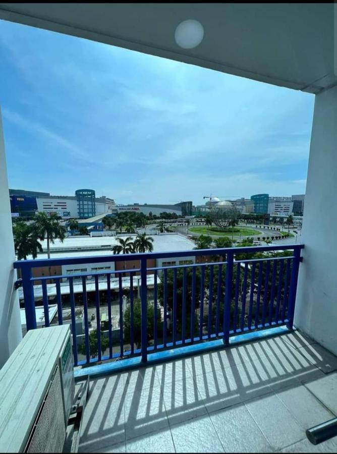 Yhanz Z Sea Residences Pasay Ngoại thất bức ảnh